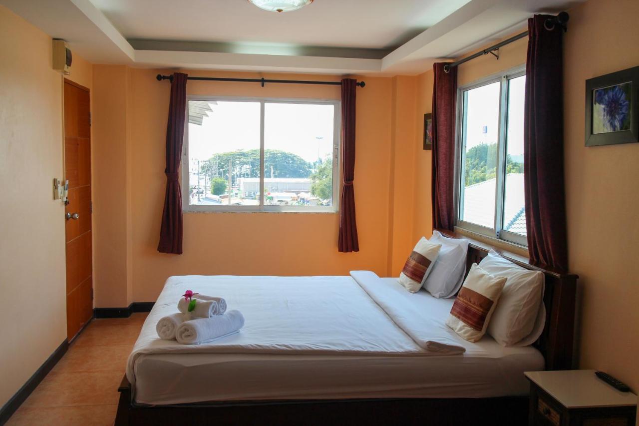 Spa Guest House Джомтьєн-Біч Екстер'єр фото